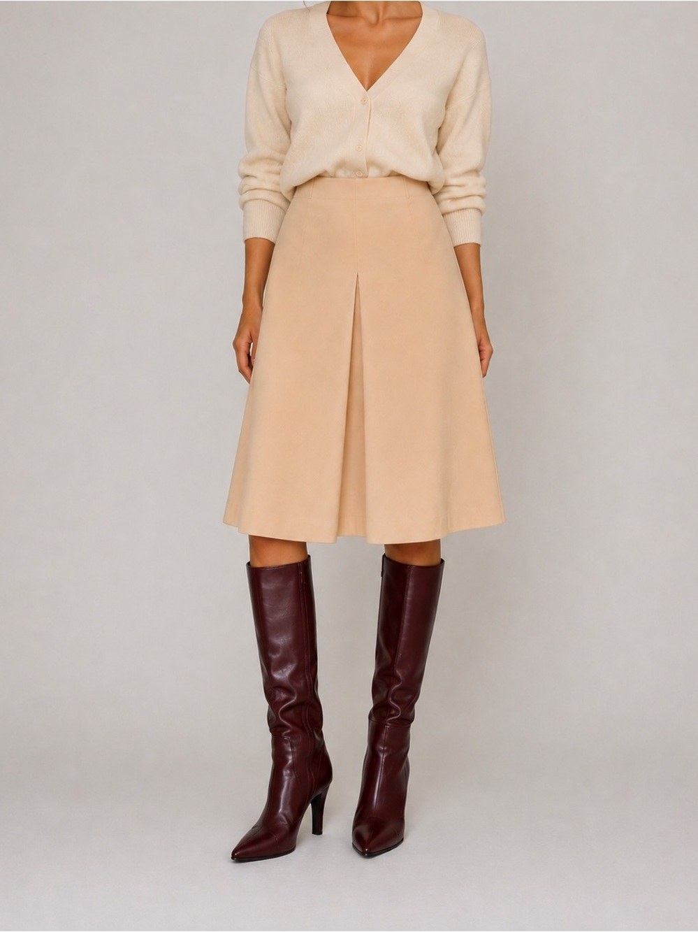 Celine finition Main 100% wool midi skirt